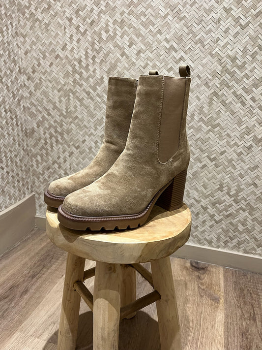 BOTTINES BEIGE À TALON