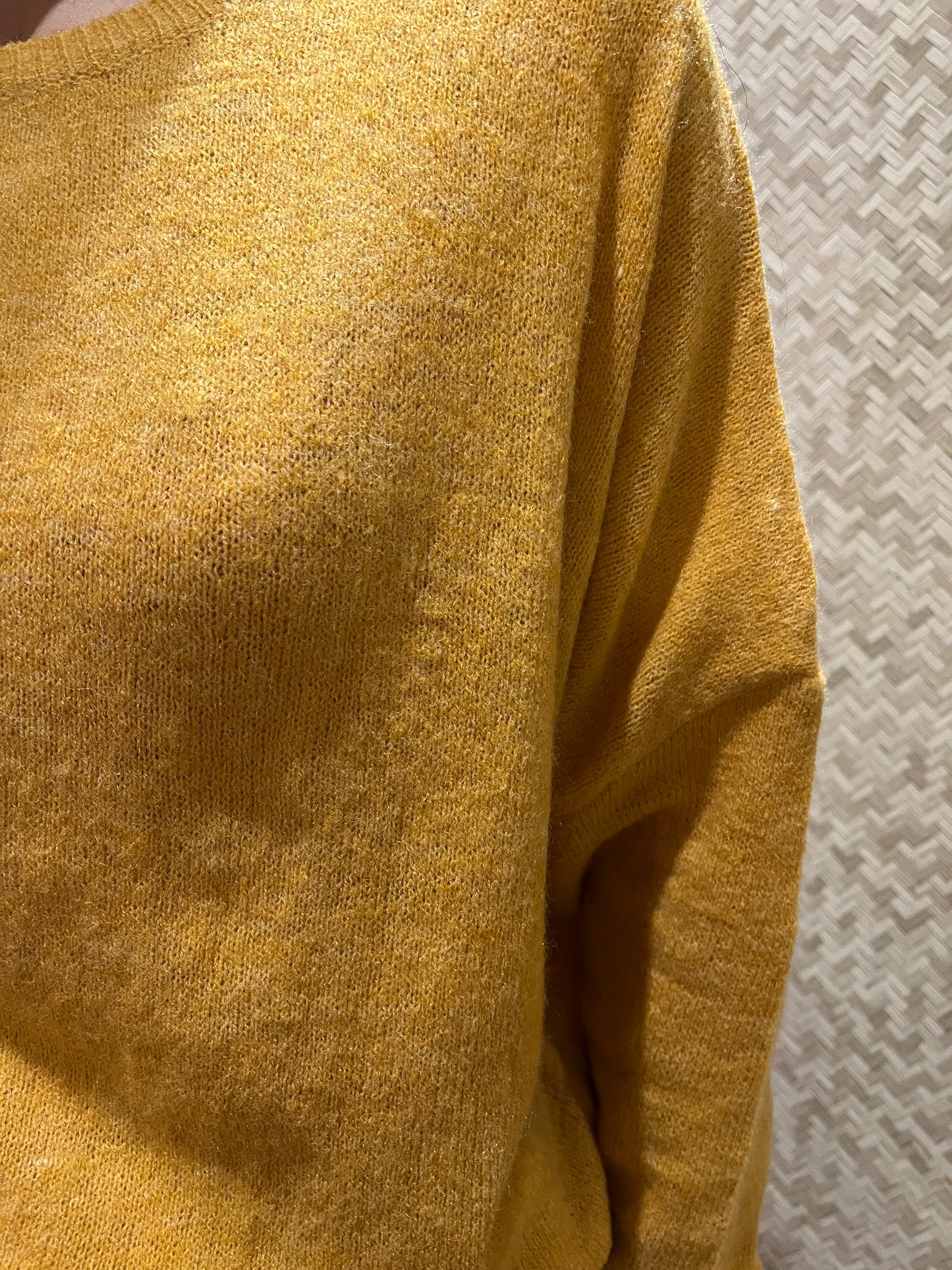 PULL JAUNE MOUTARDE